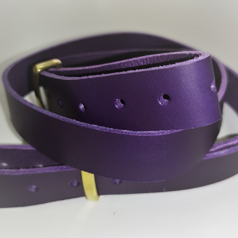 CINTURÓN CUERO MORADO